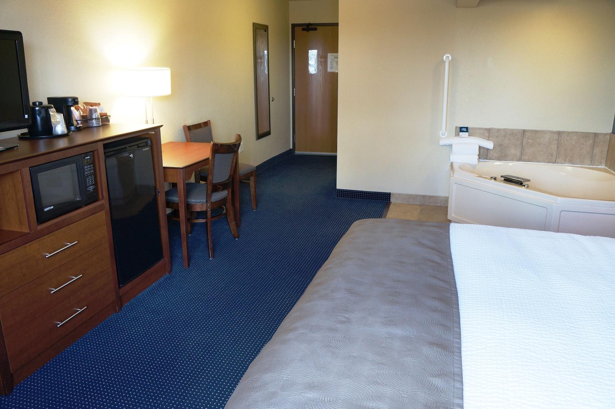 Americinn By Wyndham Fort Dodge Exterior photo